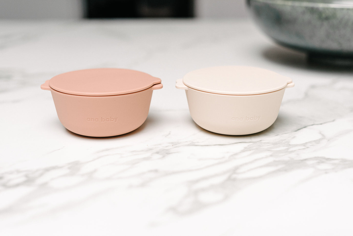 Silicone Bowls with Lids (Pack of 2) ana baby